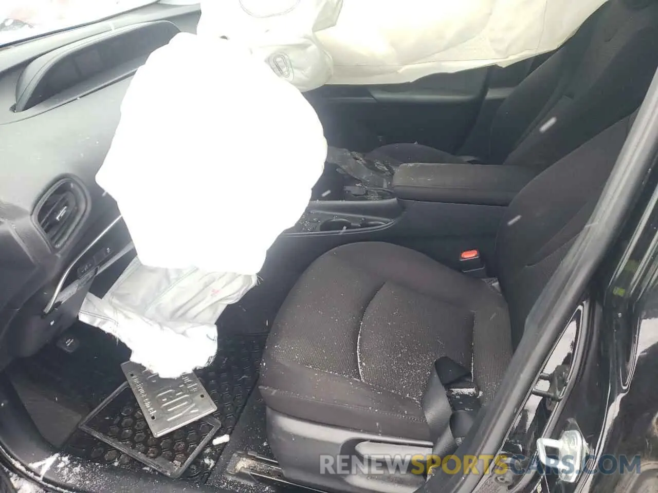 7 Photograph of a damaged car JTDL9RFUXK3009422 TOYOTA PRIUS 2019