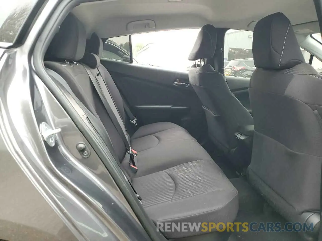 10 Photograph of a damaged car JTDKARFP2L3139404 TOYOTA PRIUS 2020