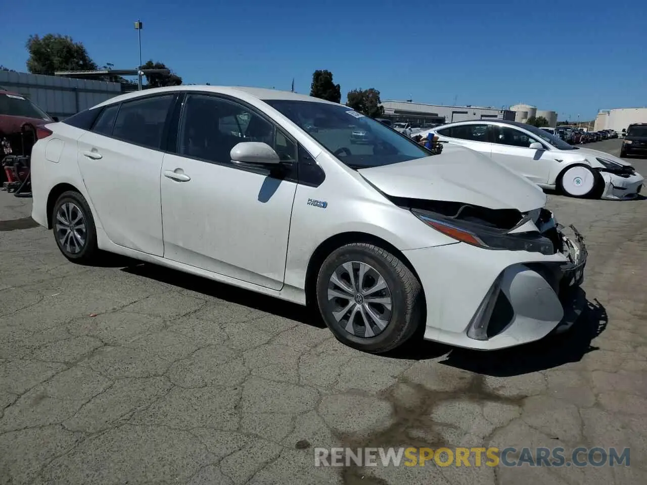 4 Photograph of a damaged car JTDKARFP2L3162861 TOYOTA PRIUS 2020