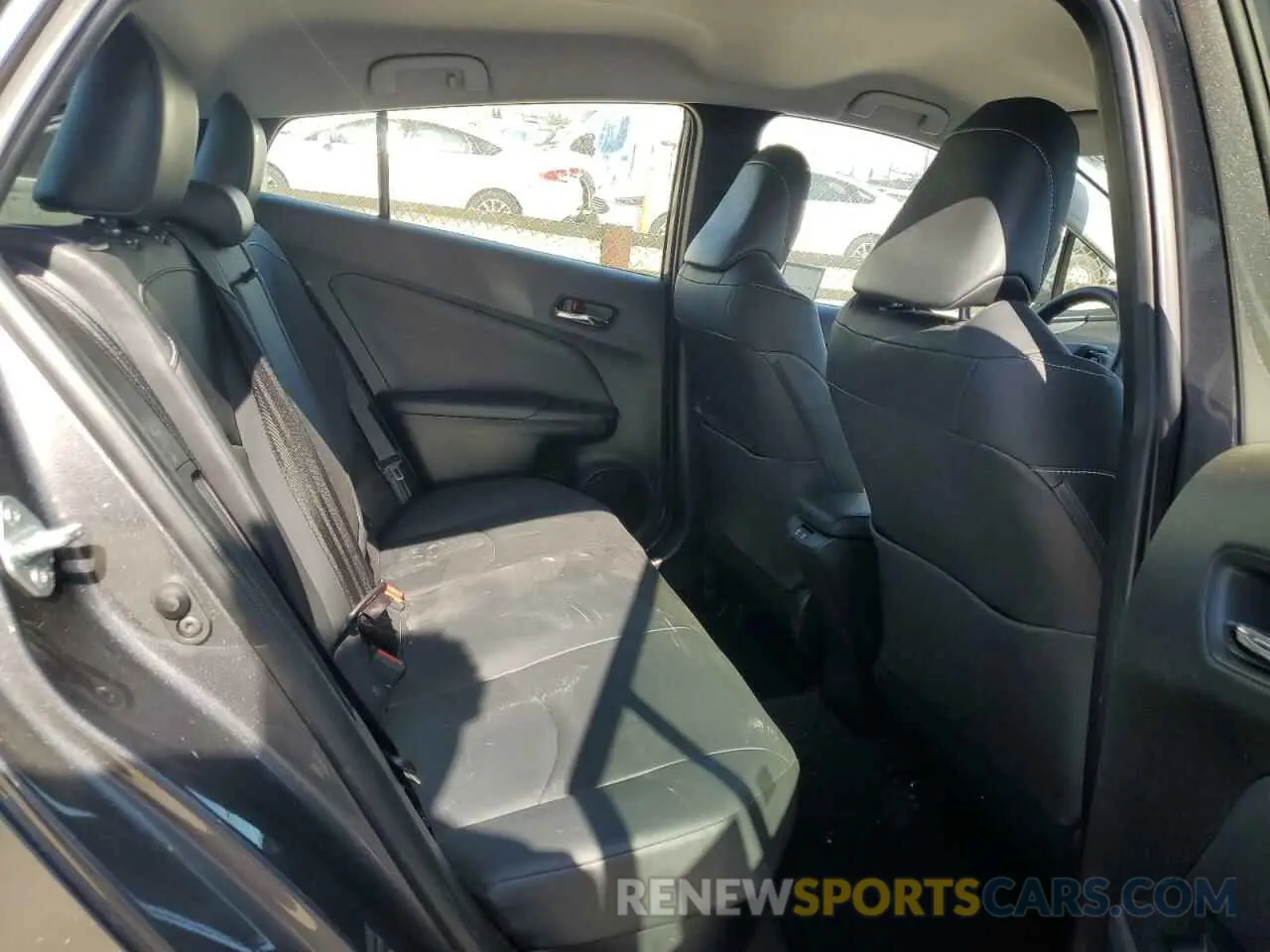 10 Photograph of a damaged car JTDKARFP3L3120926 TOYOTA PRIUS 2020