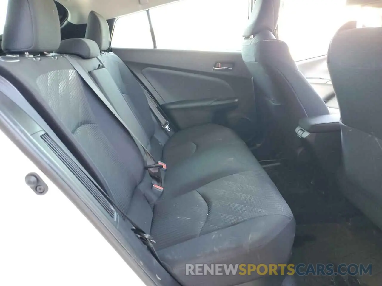 10 Photograph of a damaged car JTDKARFP3L3126919 TOYOTA PRIUS 2020