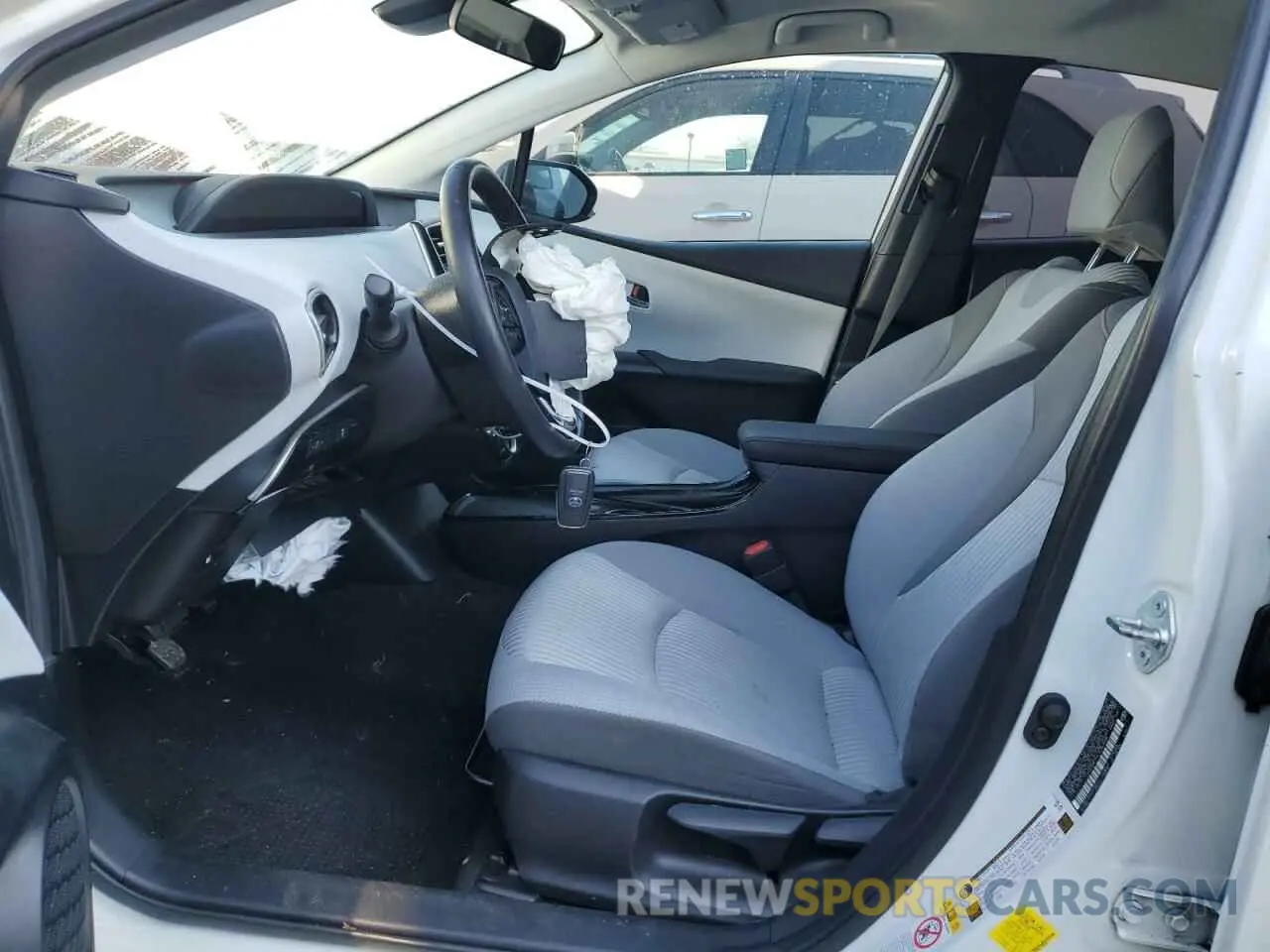 7 Photograph of a damaged car JTDKARFP4L3150548 TOYOTA PRIUS 2020