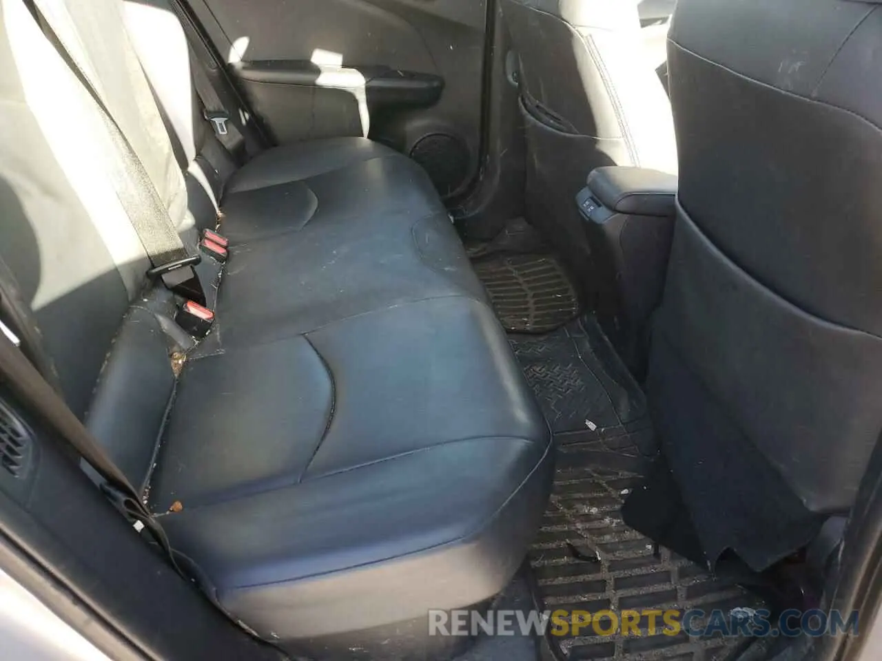 11 Photograph of a damaged car JTDKARFP5L3158559 TOYOTA PRIUS 2020