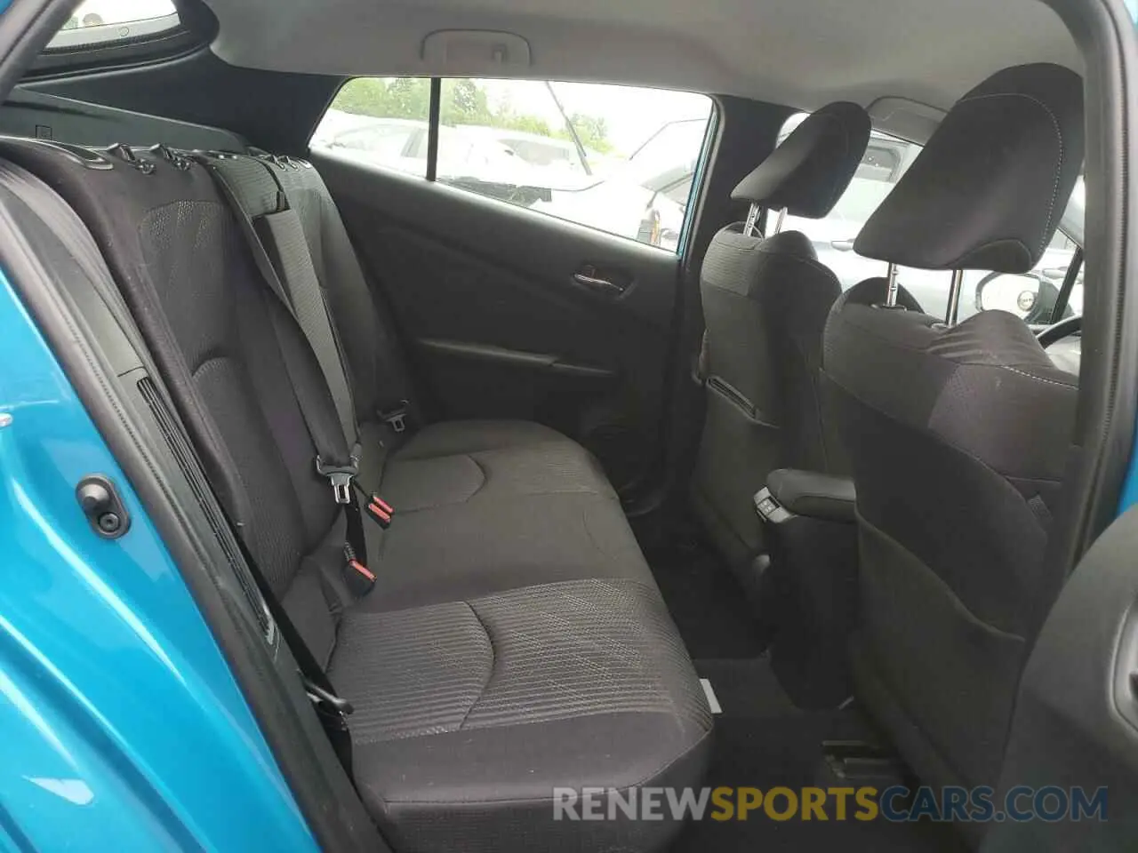 10 Photograph of a damaged car JTDKARFP6L3131418 TOYOTA PRIUS 2020