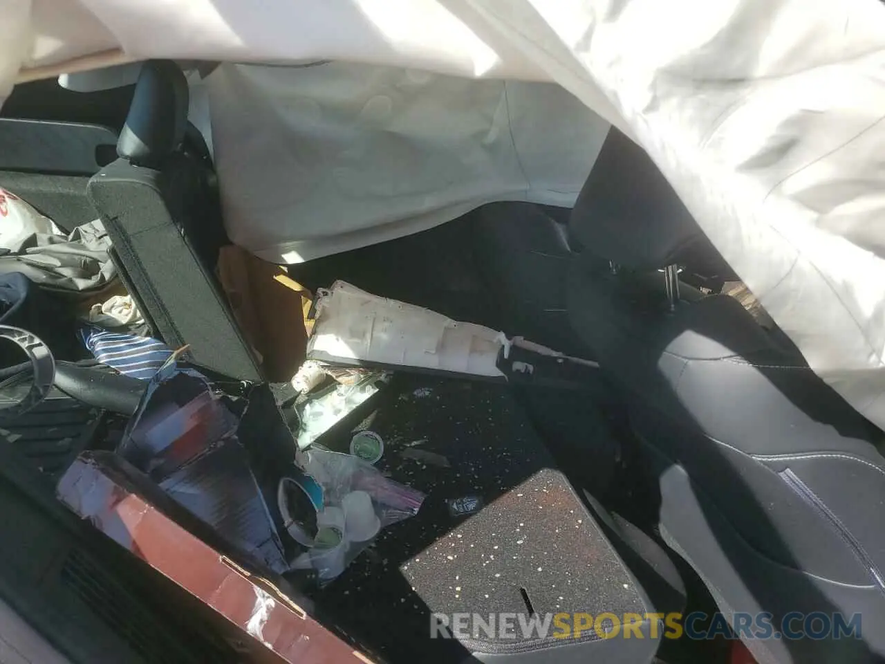 10 Photograph of a damaged car JTDKARFP7L3158868 TOYOTA PRIUS 2020