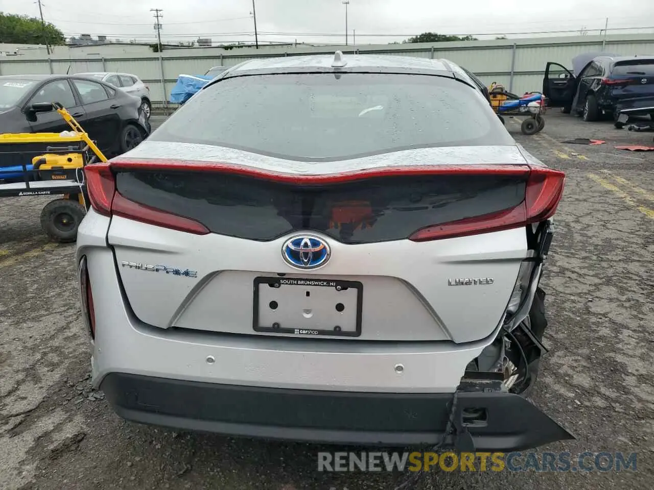 6 Photograph of a damaged car JTDKARFP8L3155123 TOYOTA PRIUS 2020