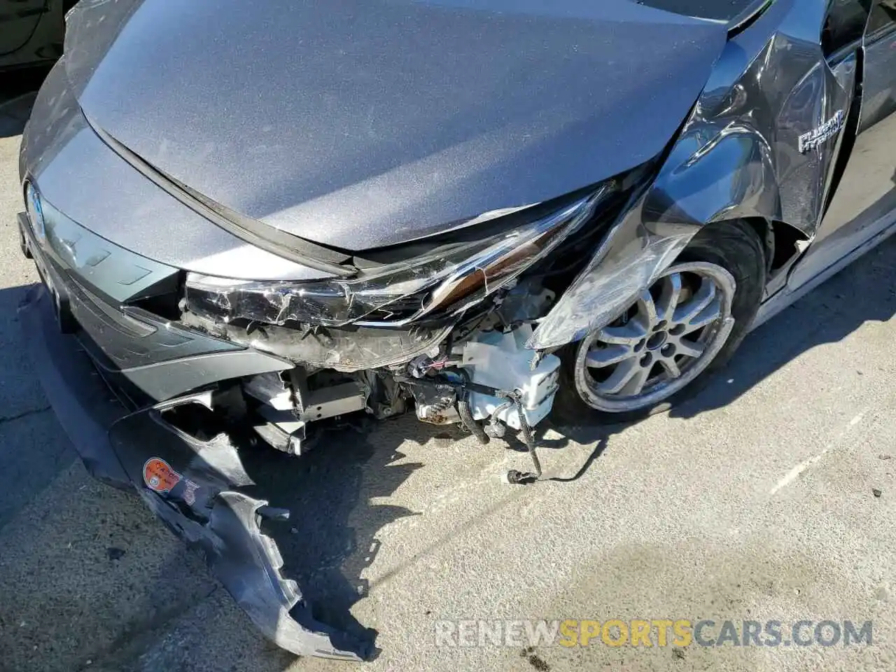 9 Photograph of a damaged car JTDKARFP9L3161111 TOYOTA PRIUS 2020