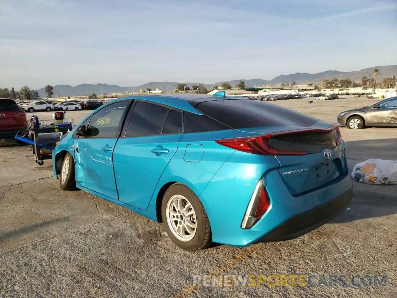 3 Photograph of a damaged car JTDKARFPXL3135567 TOYOTA PRIUS 2020