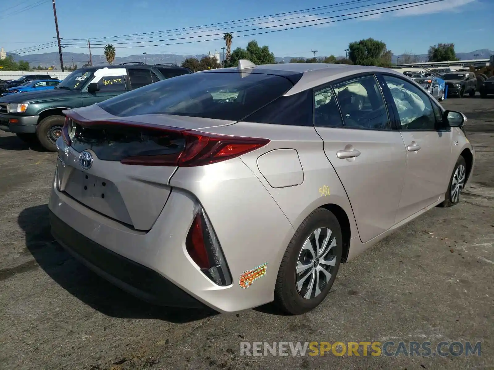 4 Photograph of a damaged car JTDKARFPXL3138548 TOYOTA PRIUS 2020