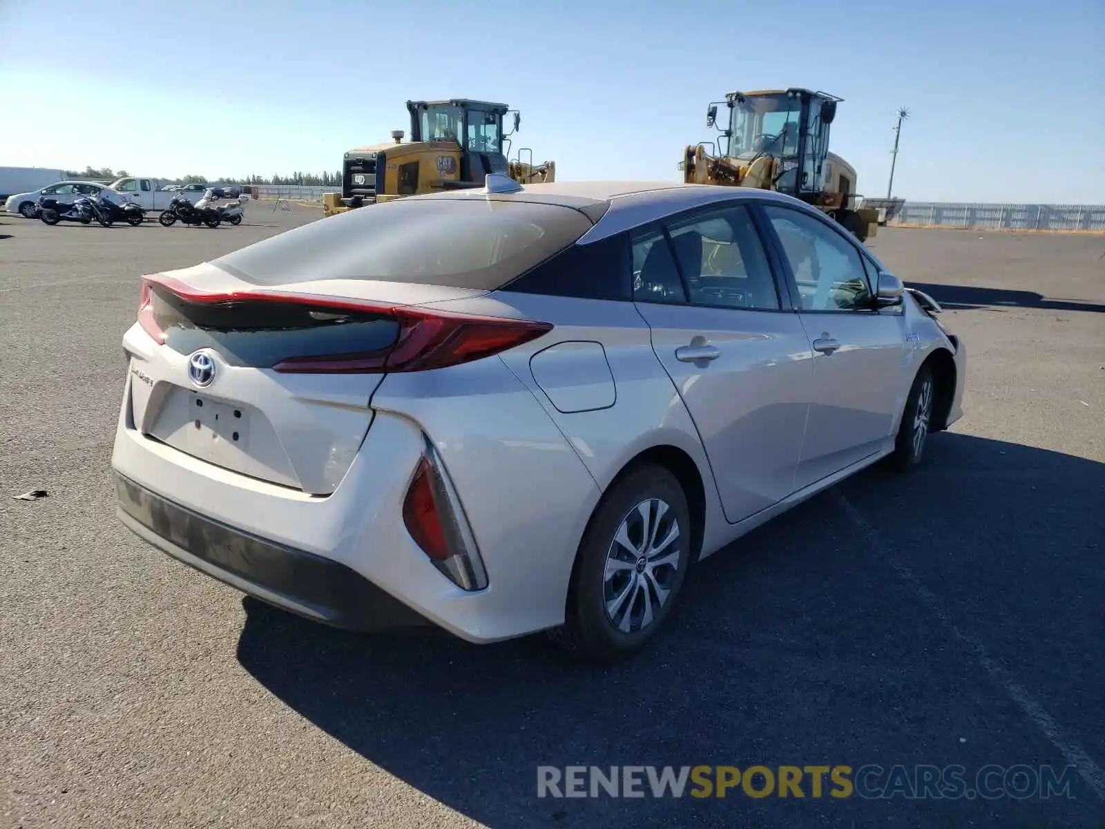 4 Photograph of a damaged car JTDKARFPXL3141207 TOYOTA PRIUS 2020