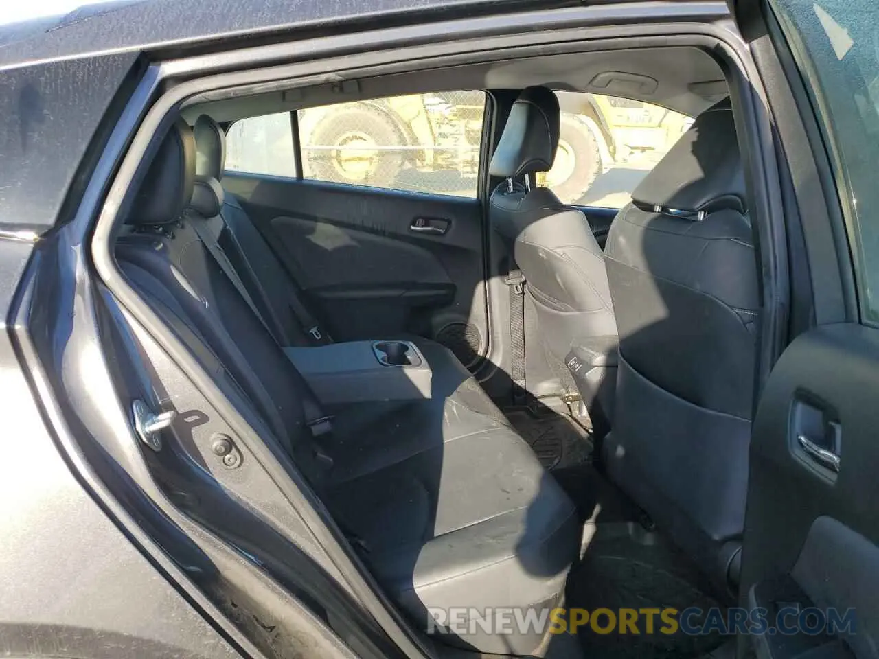 10 Photograph of a damaged car JTDKARFPXL3153034 TOYOTA PRIUS 2020