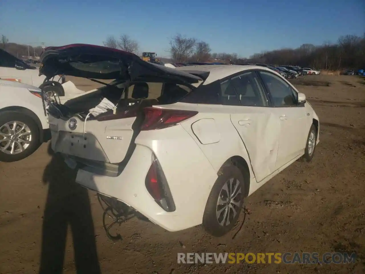 4 Photograph of a damaged car JTDKARFPXL3153325 TOYOTA PRIUS 2020