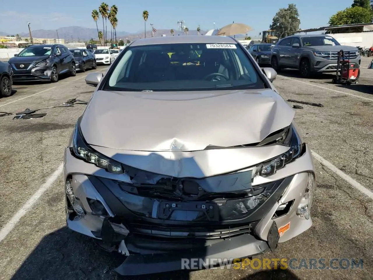 5 Photograph of a damaged car JTDKARFPXL3154295 TOYOTA PRIUS 2020