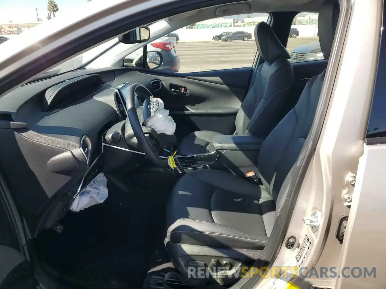 7 Photograph of a damaged car JTDKARFPXL3154295 TOYOTA PRIUS 2020