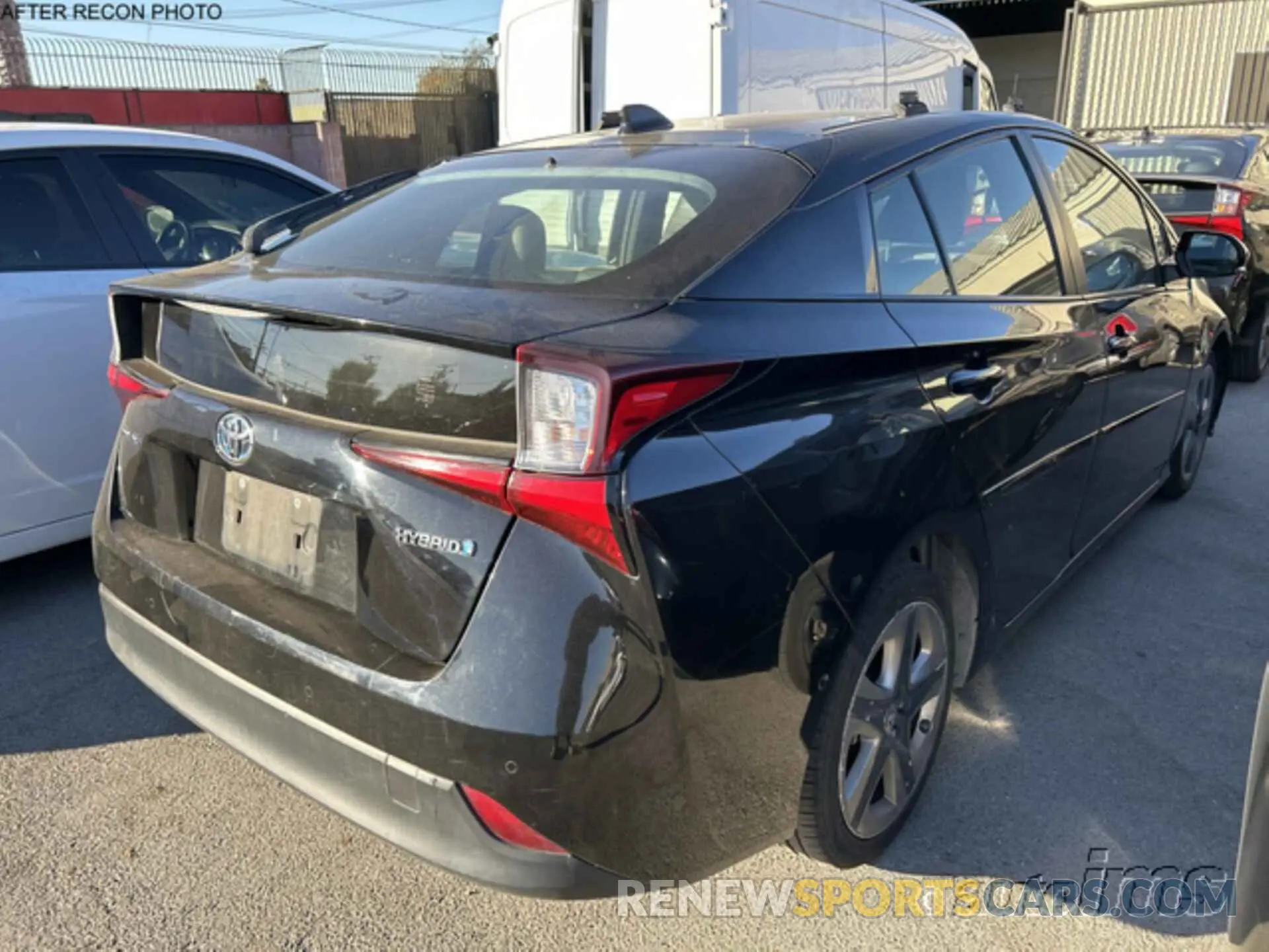 21 Photograph of a damaged car JTDKARFU0L3111767 TOYOTA PRIUS 2020