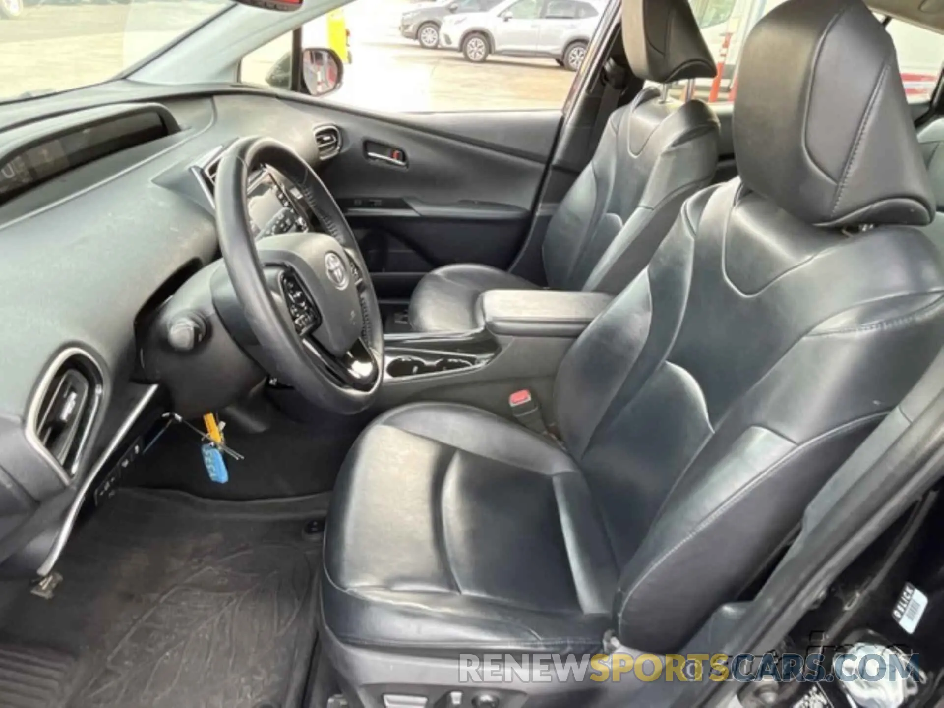 5 Photograph of a damaged car JTDKARFU0L3111767 TOYOTA PRIUS 2020