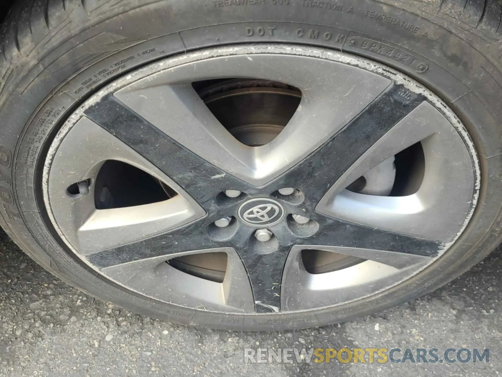 4 Photograph of a damaged car JTDKARFU0L3115530 TOYOTA PRIUS 2020