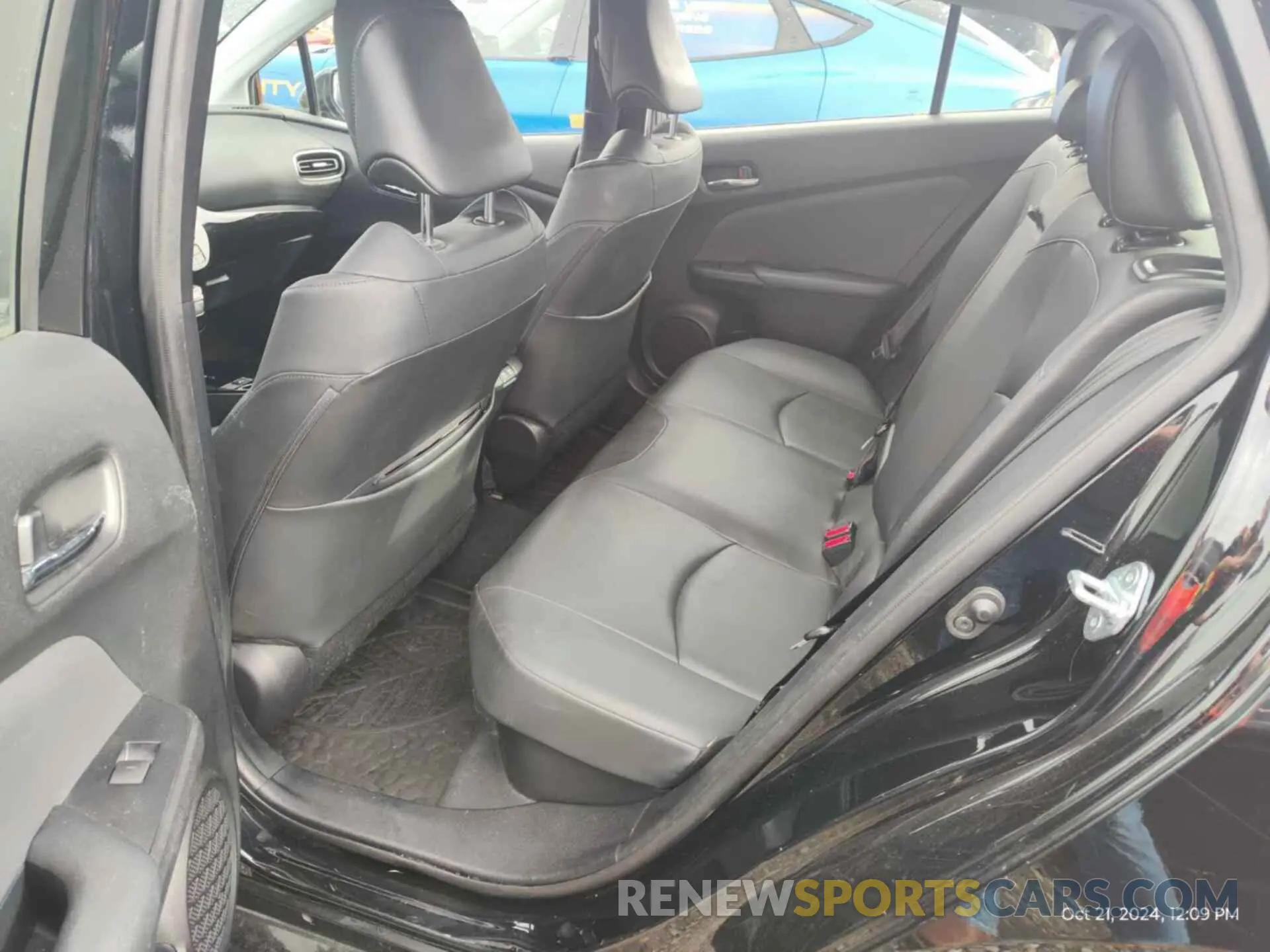 21 Photograph of a damaged car JTDKARFU0L3115804 TOYOTA PRIUS 2020