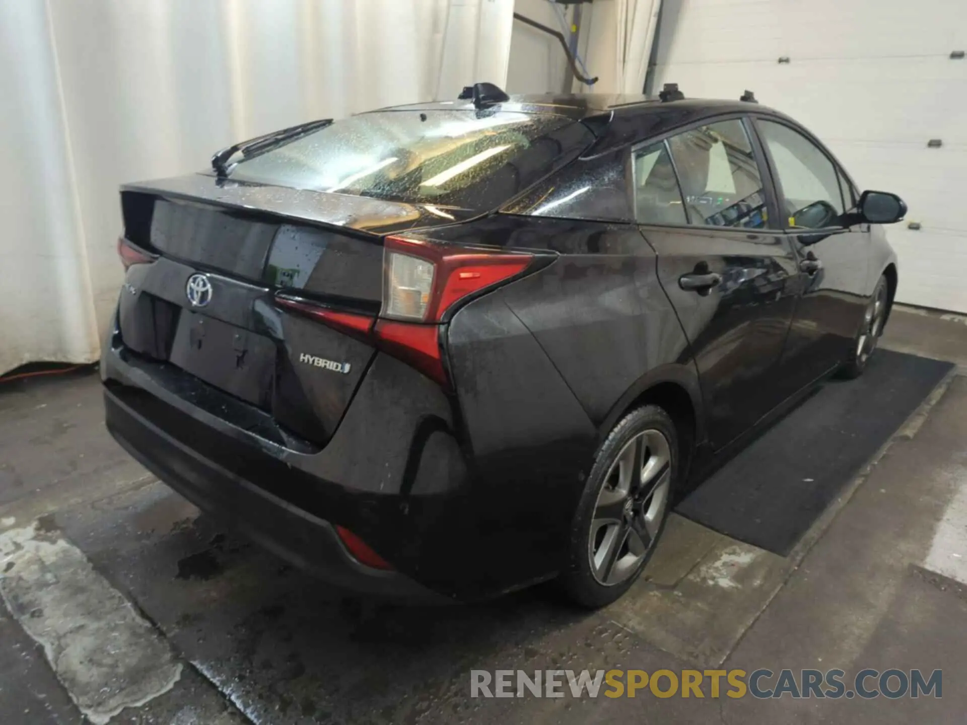 9 Photograph of a damaged car JTDKARFU0L3115804 TOYOTA PRIUS 2020