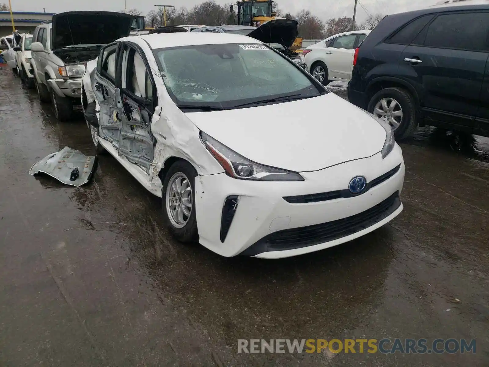 1 Photograph of a damaged car JTDKARFU0L3119982 TOYOTA PRIUS 2020