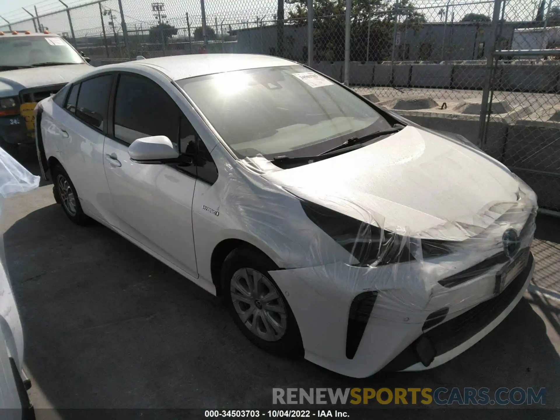 1 Photograph of a damaged car JTDKARFU1L3105928 TOYOTA PRIUS 2020