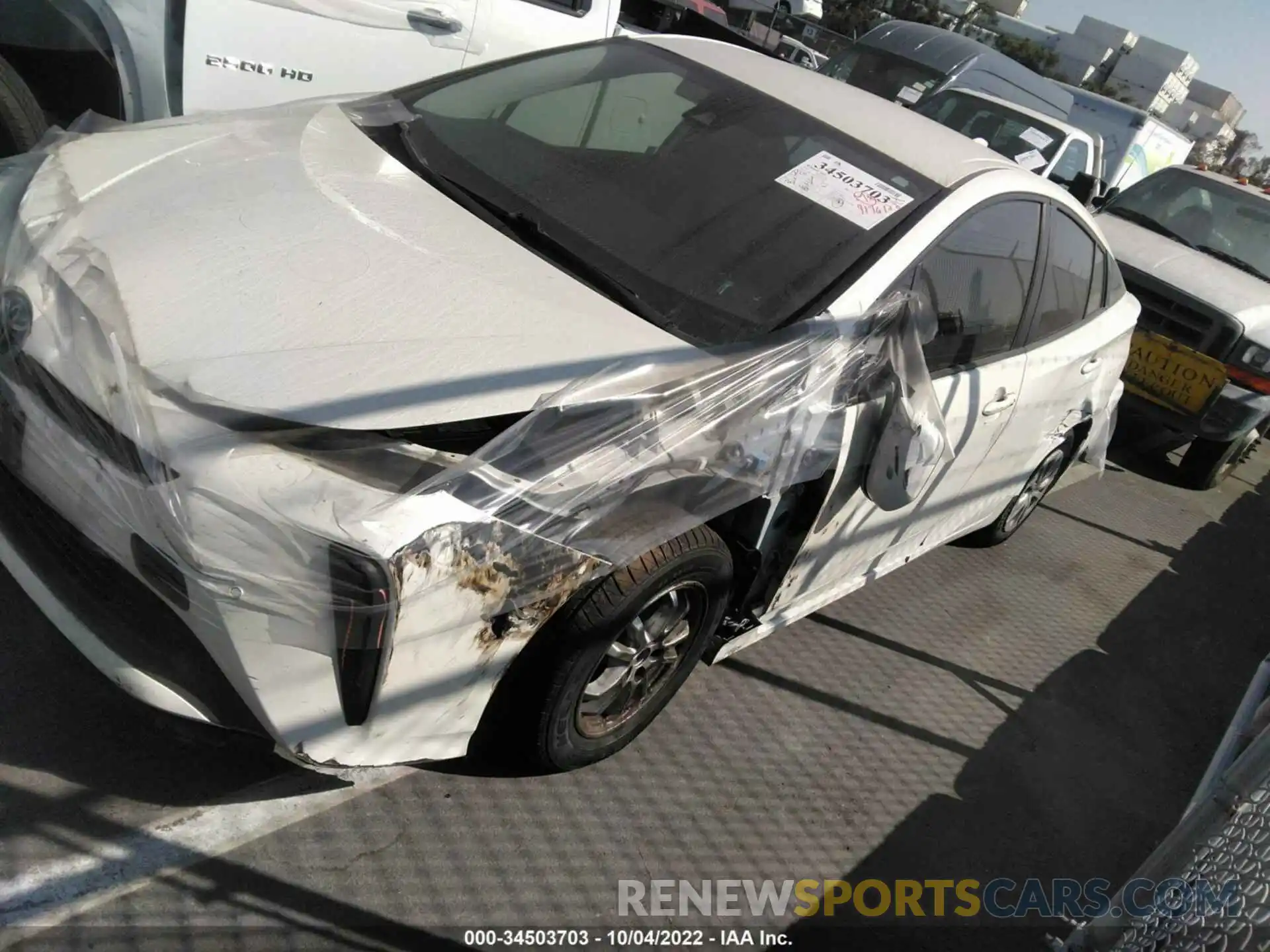 2 Photograph of a damaged car JTDKARFU1L3105928 TOYOTA PRIUS 2020