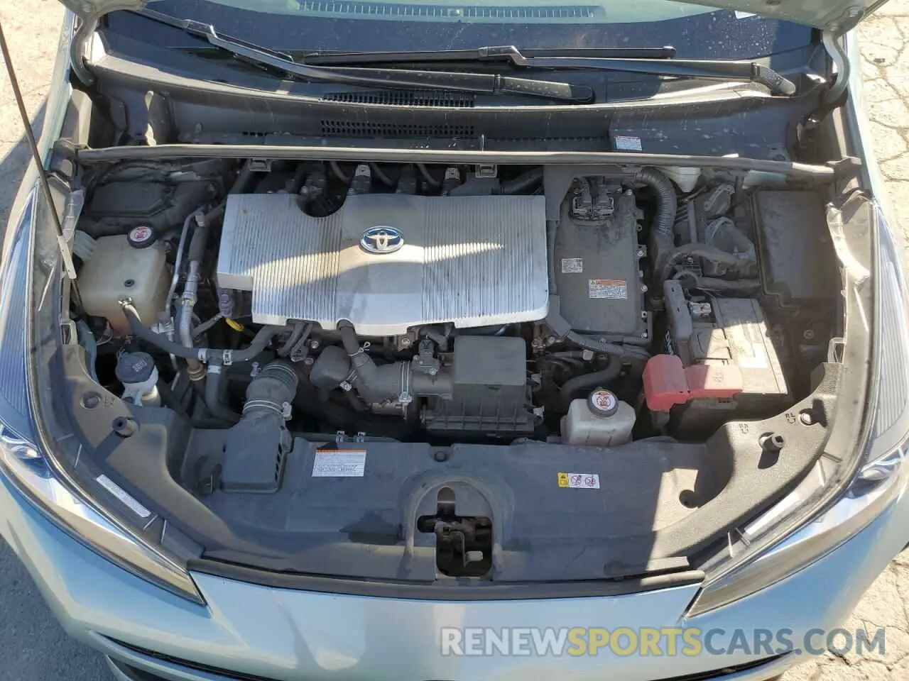 12 Photograph of a damaged car JTDKARFU1L3110952 TOYOTA PRIUS 2020