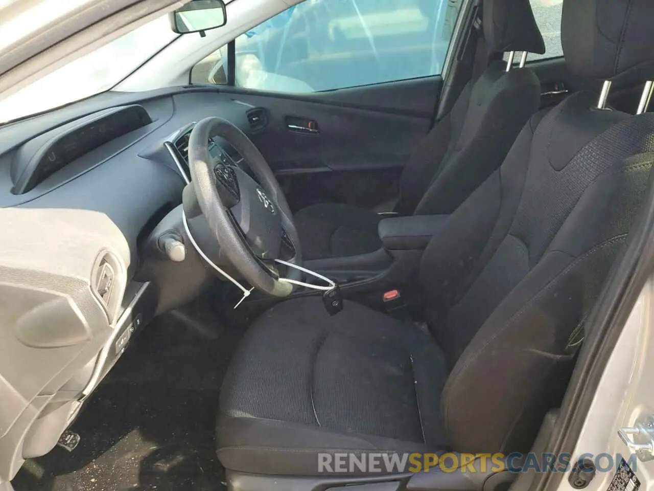 7 Photograph of a damaged car JTDKARFU1L3118386 TOYOTA PRIUS 2020