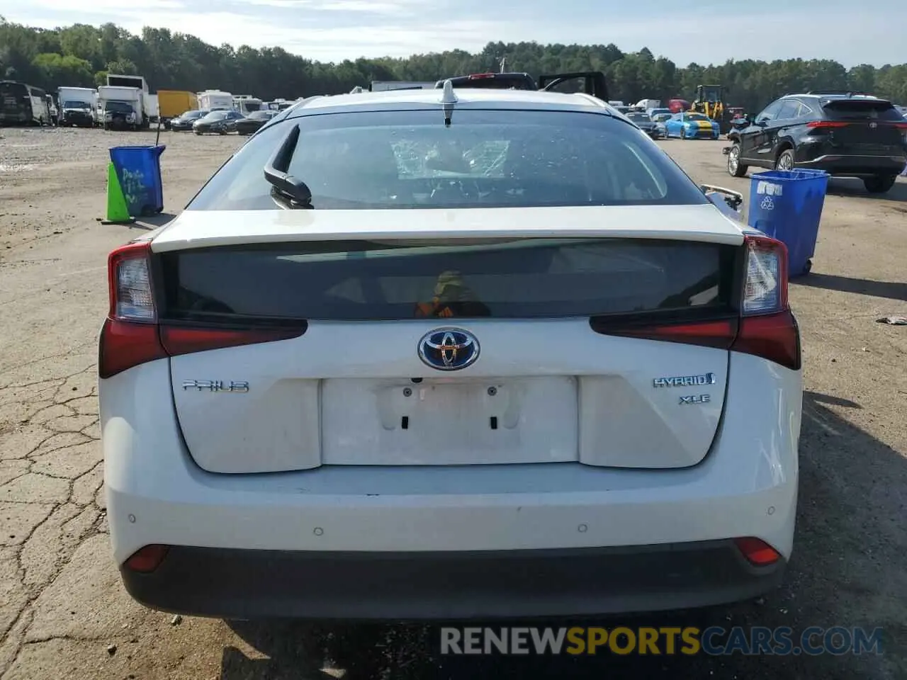 6 Photograph of a damaged car JTDKARFU1L3124687 TOYOTA PRIUS 2020