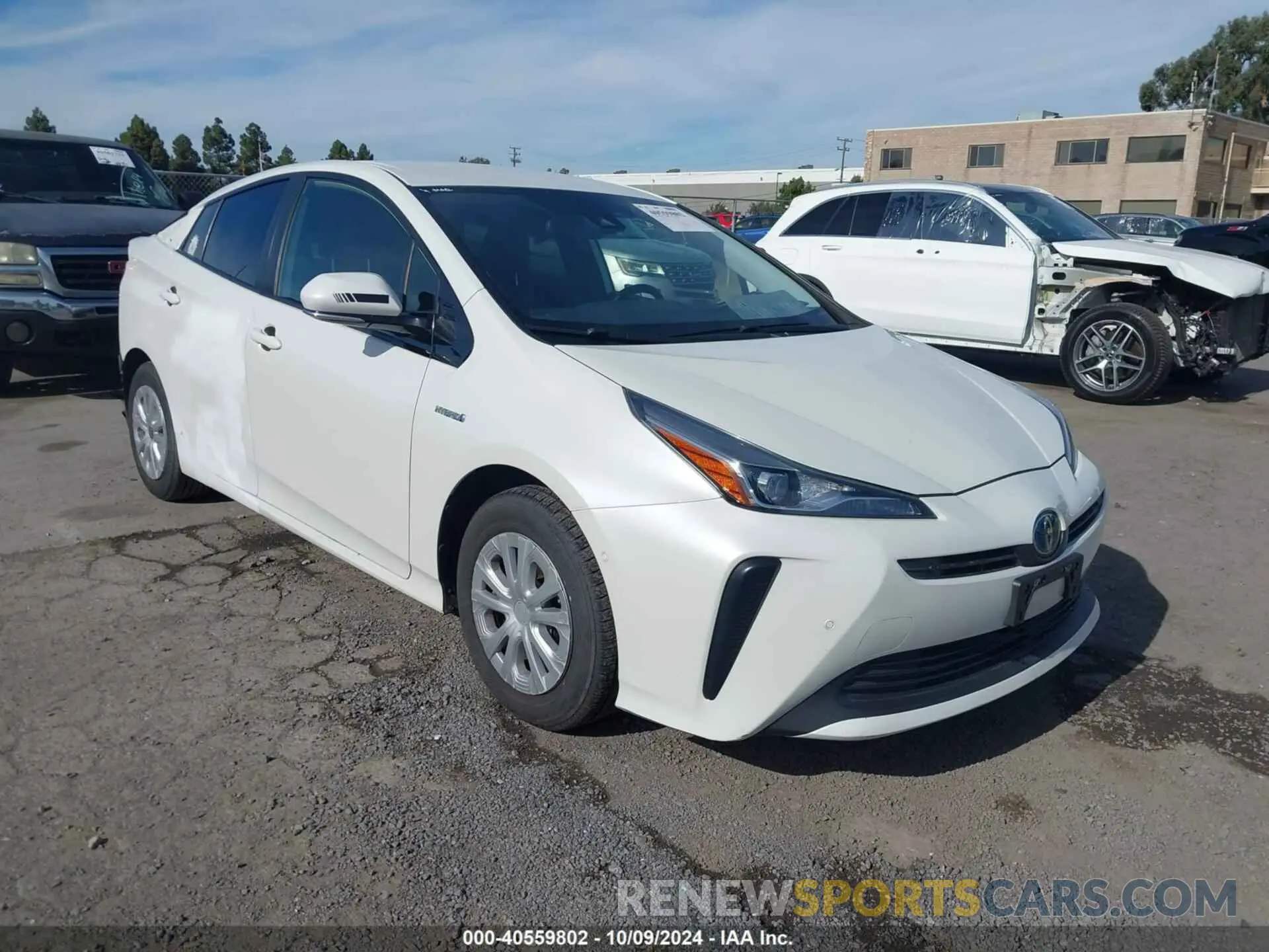 1 Photograph of a damaged car JTDKARFU2L3107607 TOYOTA PRIUS 2020