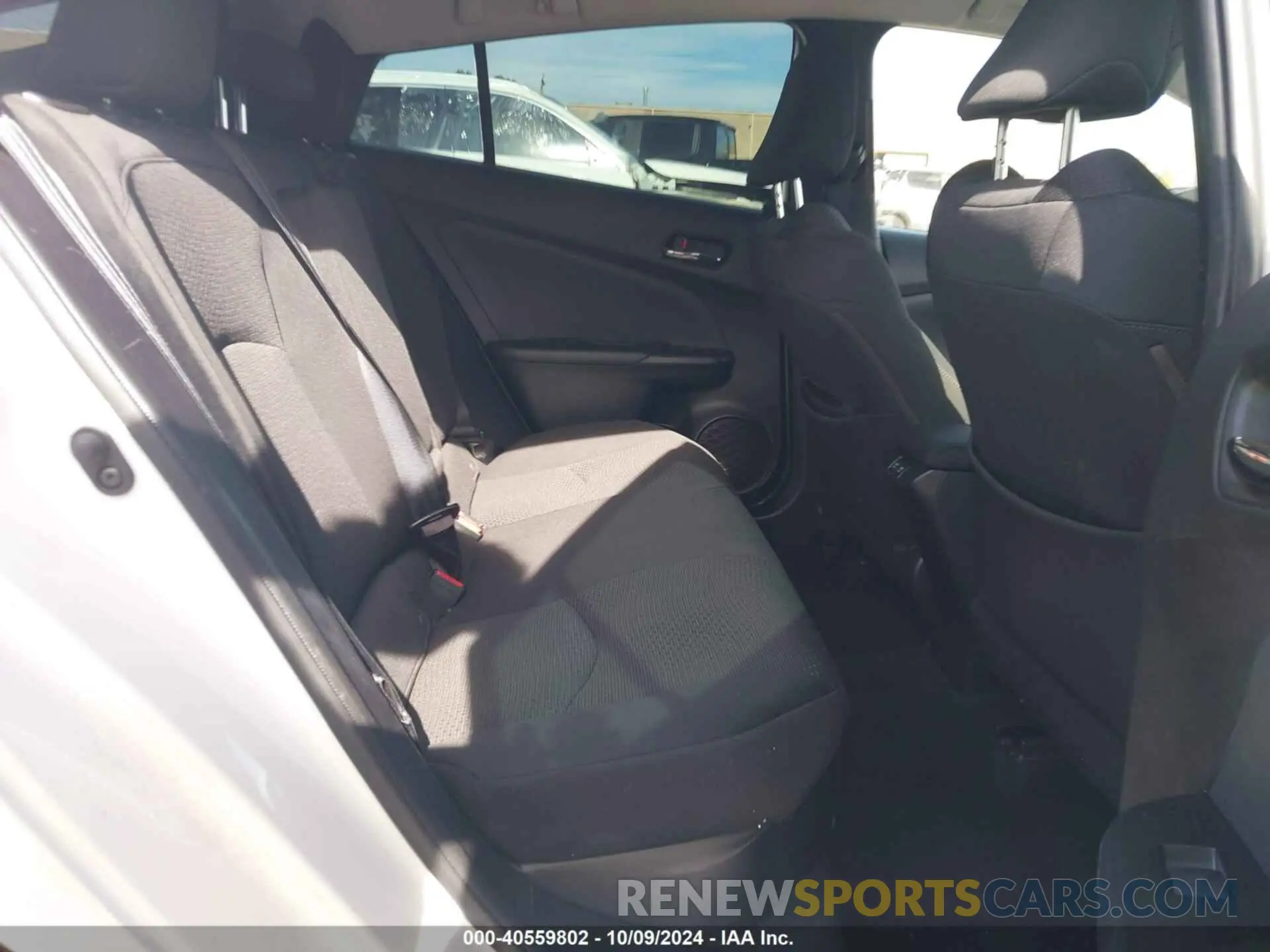 8 Photograph of a damaged car JTDKARFU2L3107607 TOYOTA PRIUS 2020
