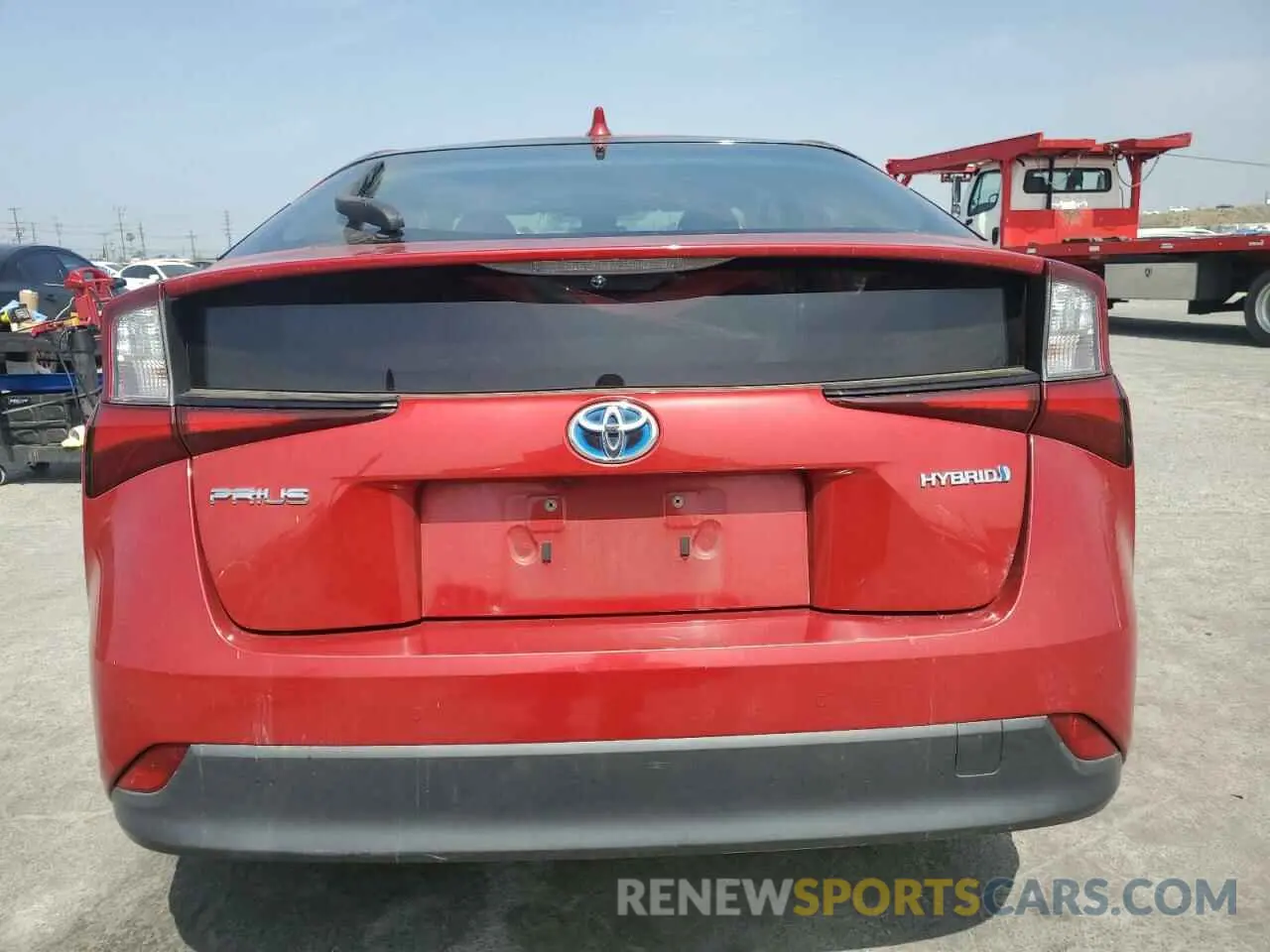 6 Photograph of a damaged car JTDKARFU2L3109549 TOYOTA PRIUS 2020