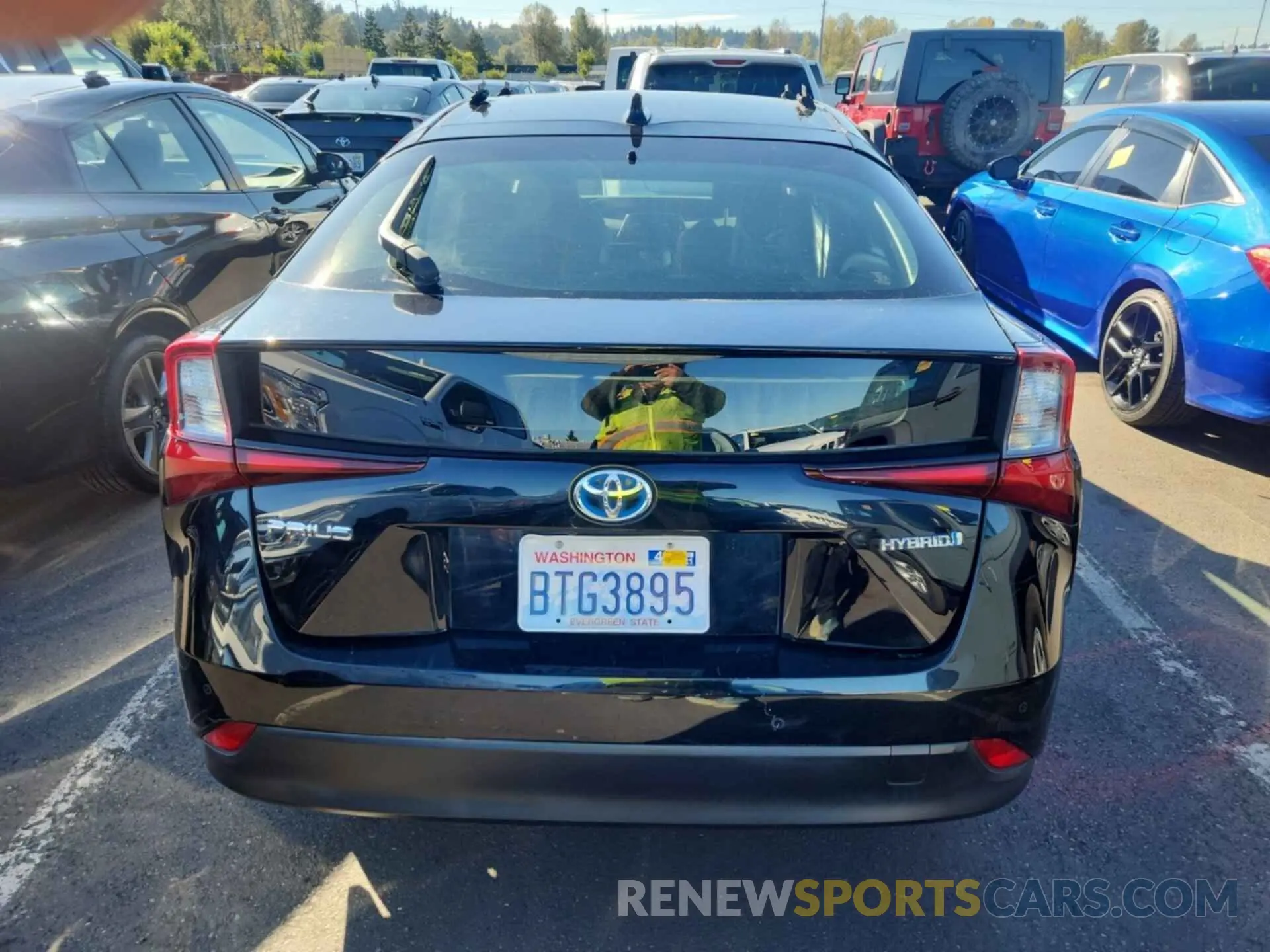 15 Photograph of a damaged car JTDKARFU2L3114749 TOYOTA PRIUS 2020
