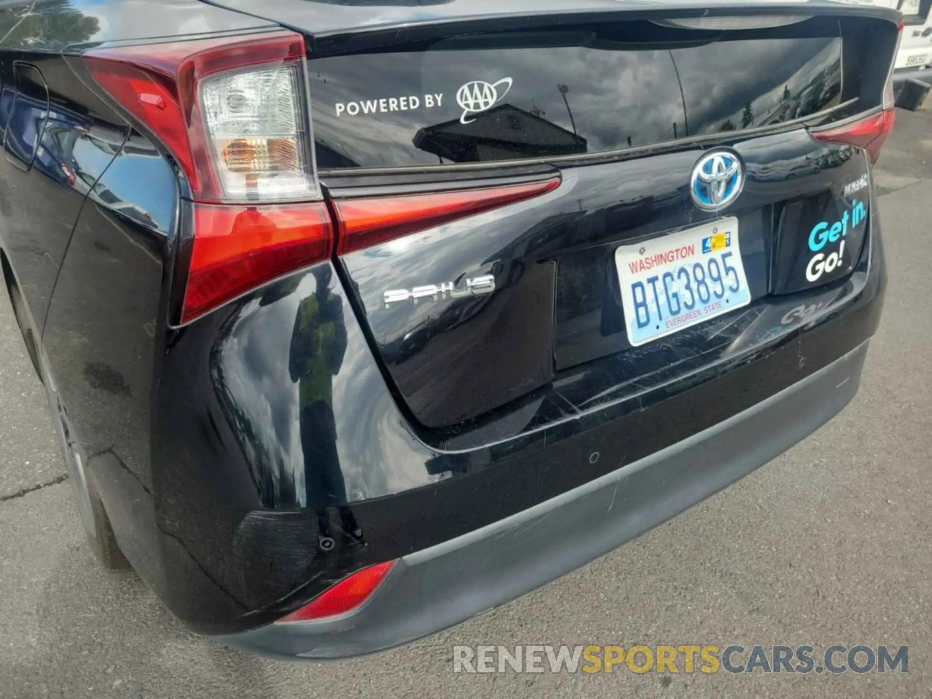 18 Photograph of a damaged car JTDKARFU2L3114749 TOYOTA PRIUS 2020