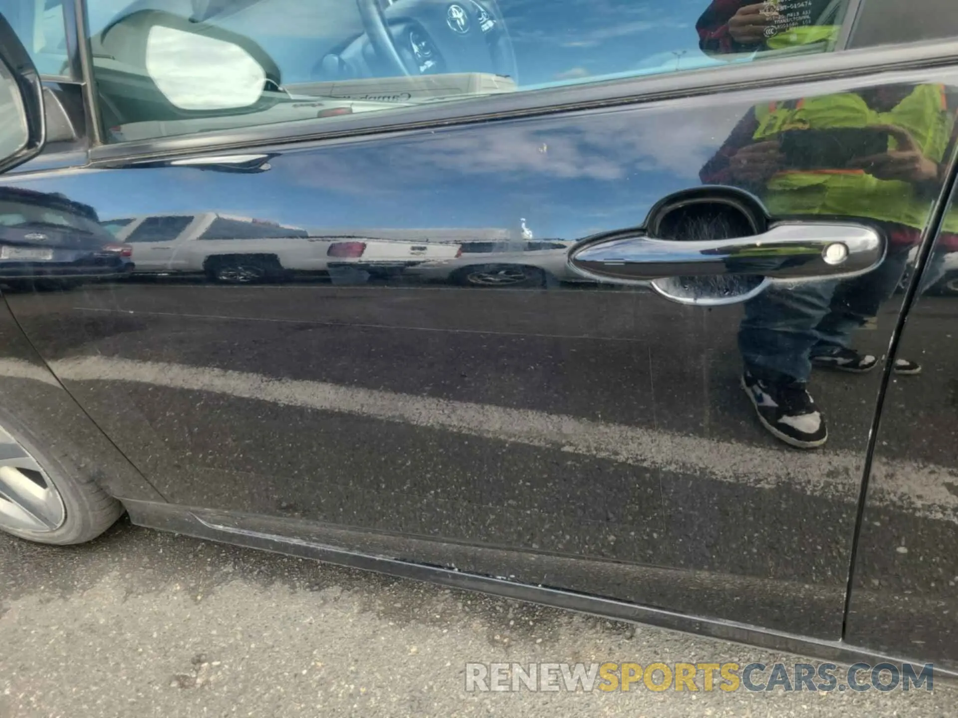 9 Photograph of a damaged car JTDKARFU2L3114749 TOYOTA PRIUS 2020