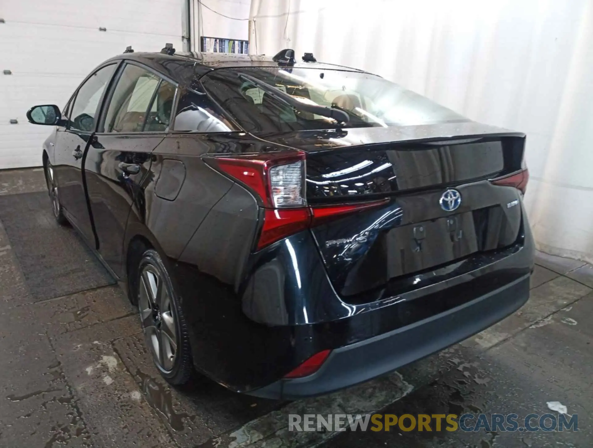 21 Photograph of a damaged car JTDKARFU2L3115450 TOYOTA PRIUS 2020