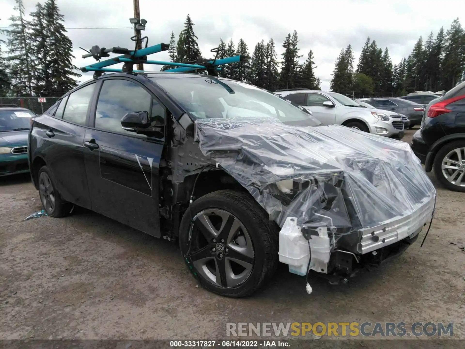 1 Photograph of a damaged car JTDKARFU2L3116128 TOYOTA PRIUS 2020