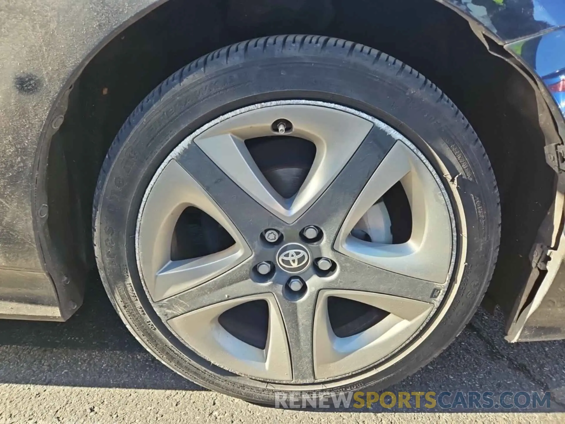 16 Photograph of a damaged car JTDKARFU2L3116131 TOYOTA PRIUS 2020