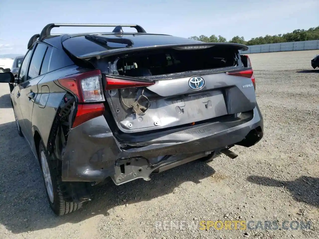 9 Photograph of a damaged car JTDKARFU2L3122611 TOYOTA PRIUS 2020