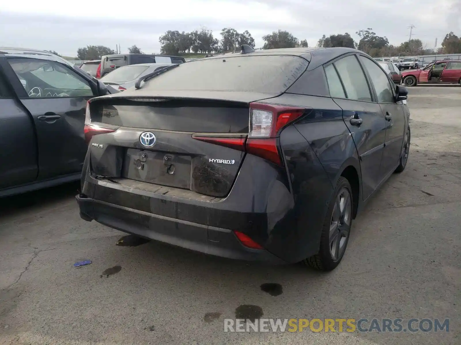 4 Photograph of a damaged car JTDKARFU3L3112346 TOYOTA PRIUS 2020