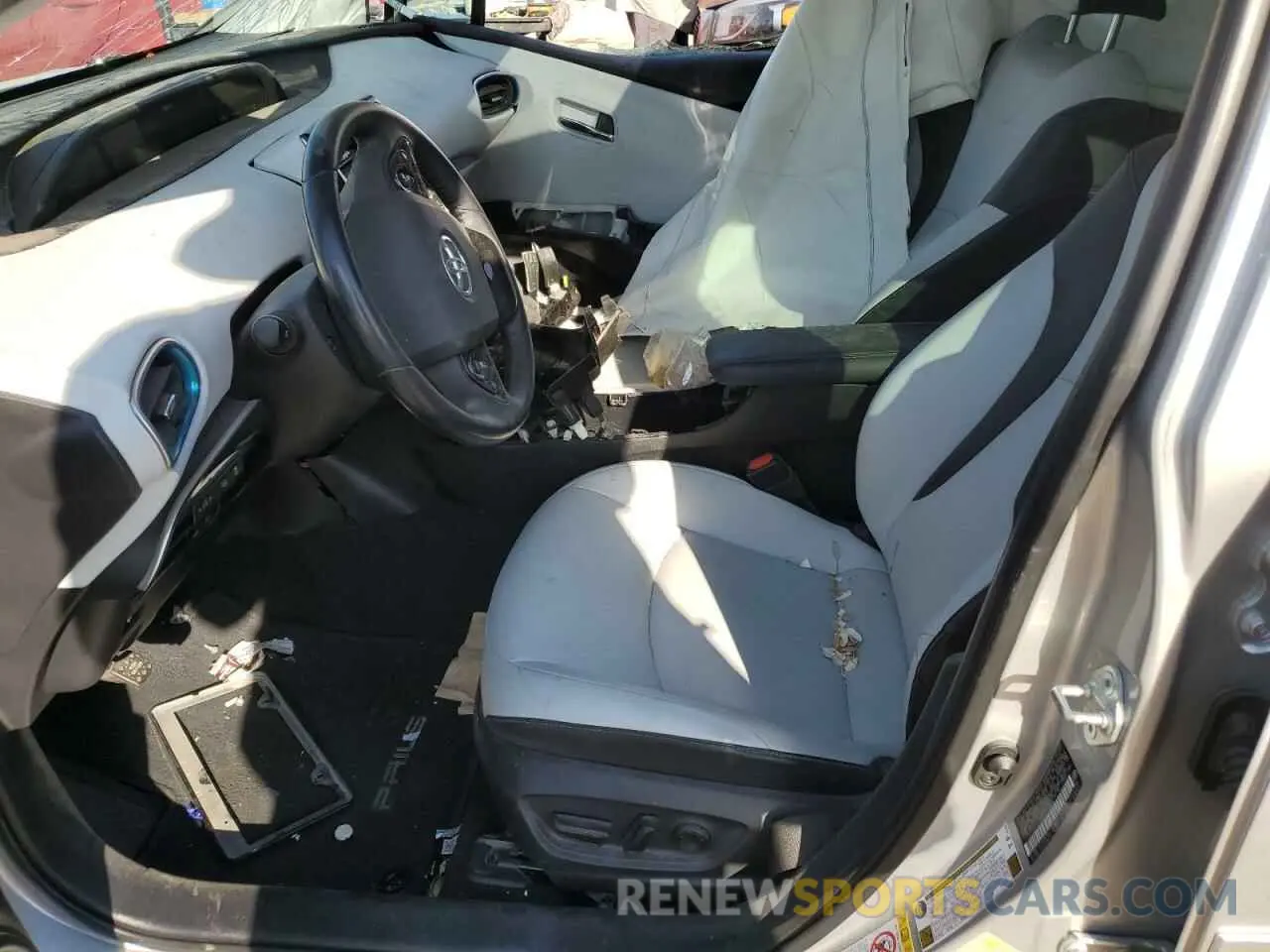 7 Photograph of a damaged car JTDKARFU3L3114176 TOYOTA PRIUS 2020