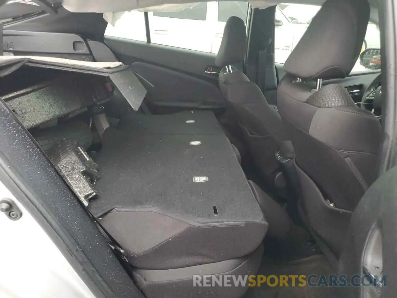 10 Photograph of a damaged car JTDKARFU3L3114291 TOYOTA PRIUS 2020