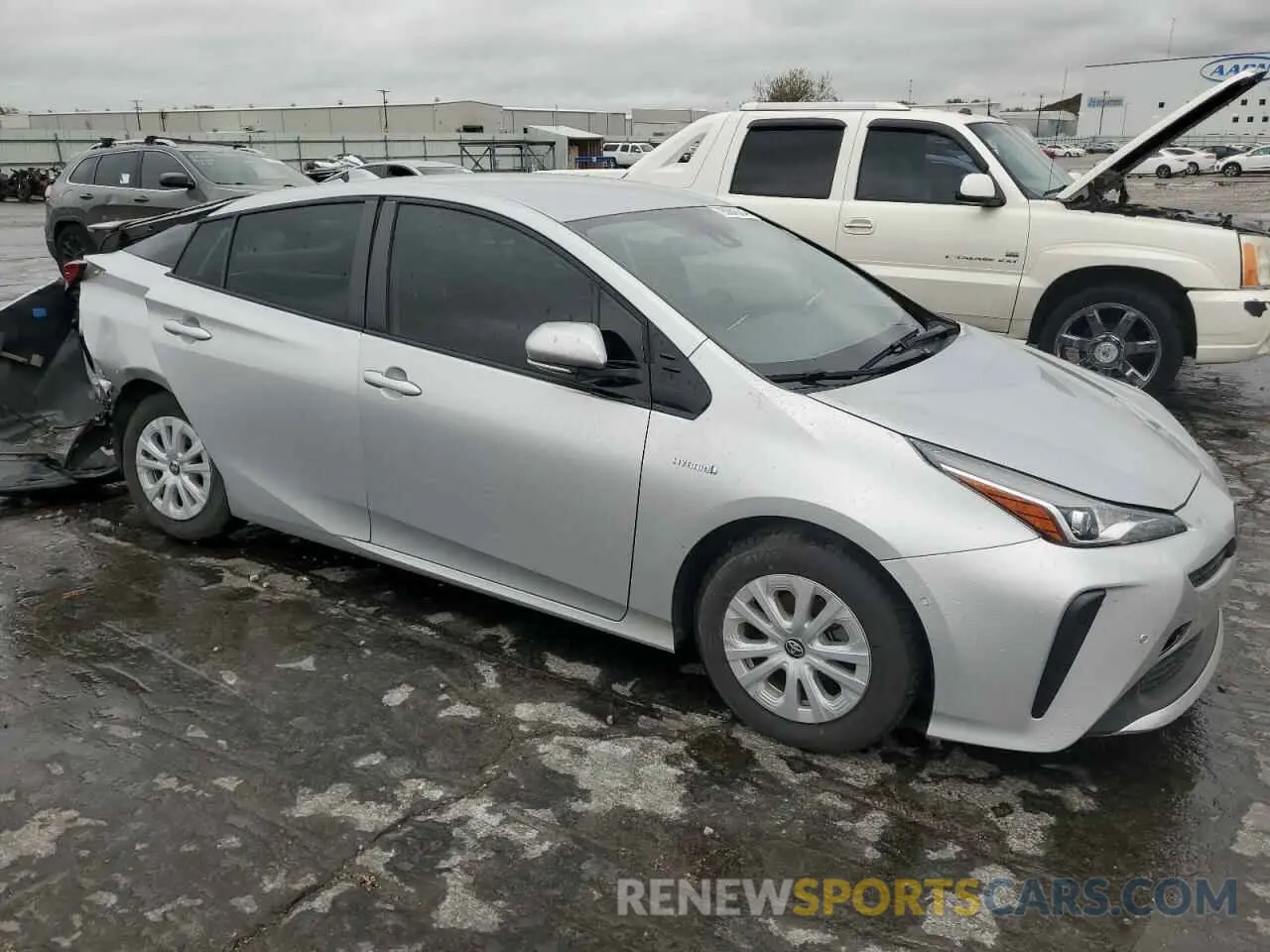 4 Photograph of a damaged car JTDKARFU3L3114291 TOYOTA PRIUS 2020