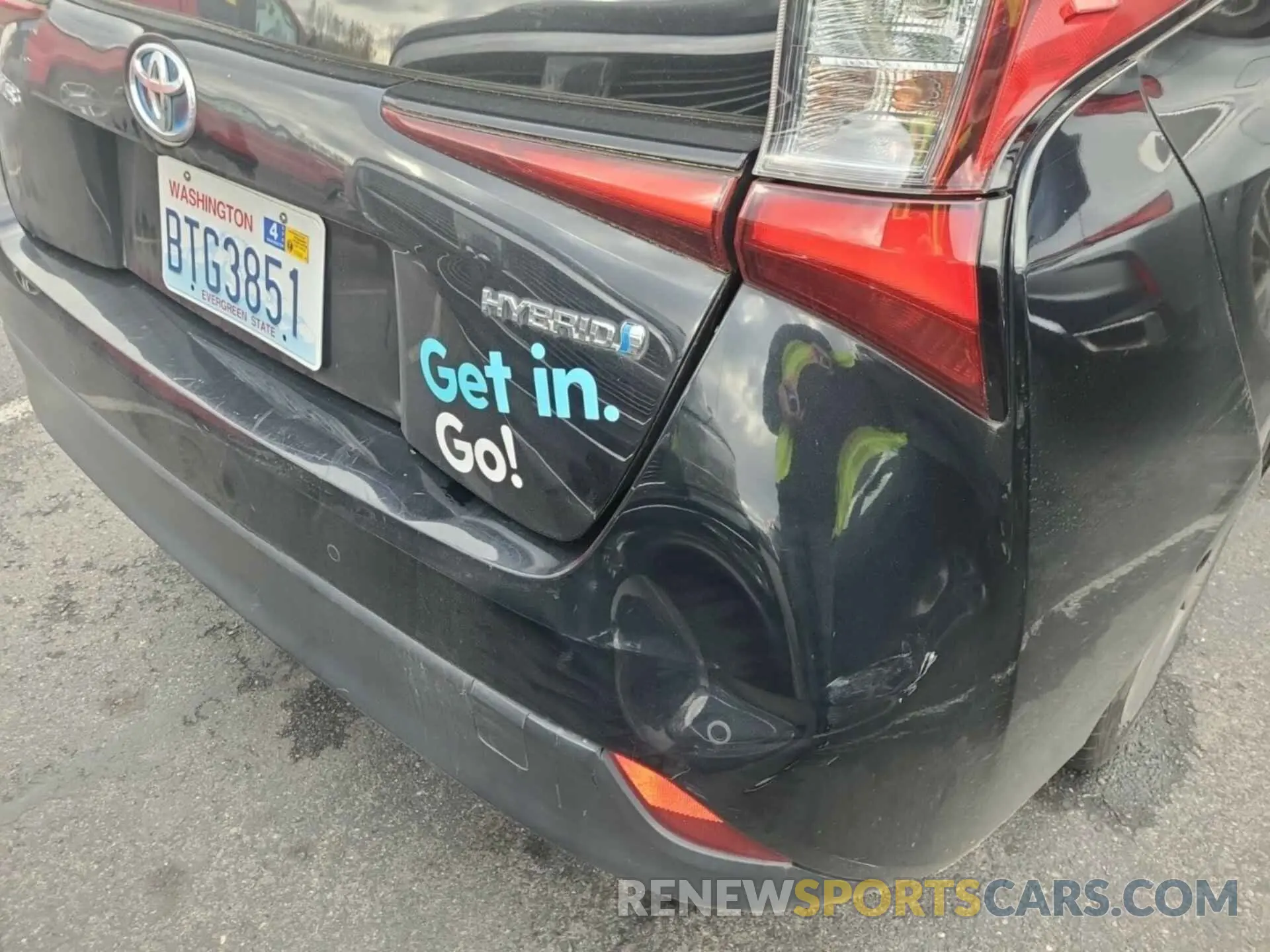 19 Photograph of a damaged car JTDKARFU3L3115053 TOYOTA PRIUS 2020