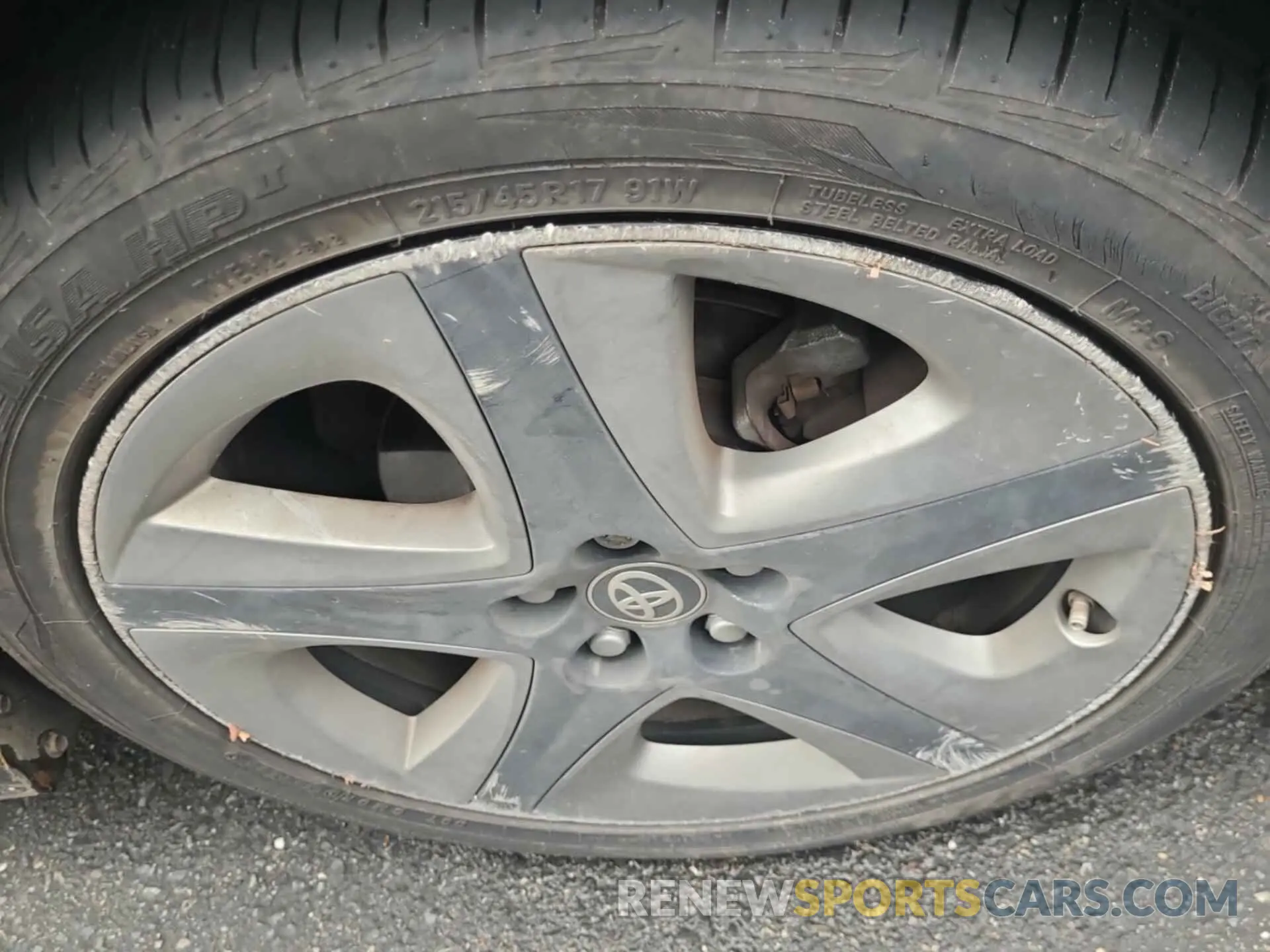 4 Photograph of a damaged car JTDKARFU3L3115053 TOYOTA PRIUS 2020