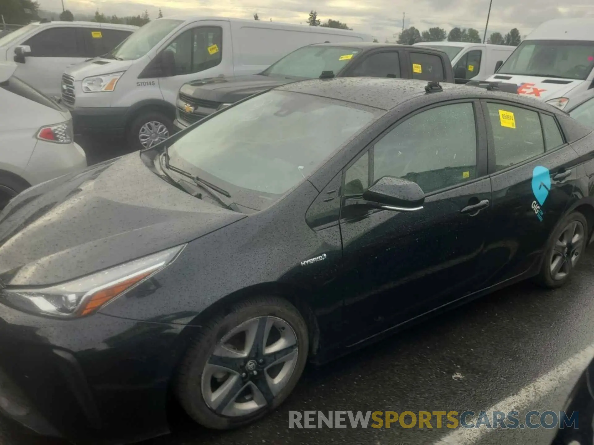 31 Photograph of a damaged car JTDKARFU3L3115196 TOYOTA PRIUS 2020