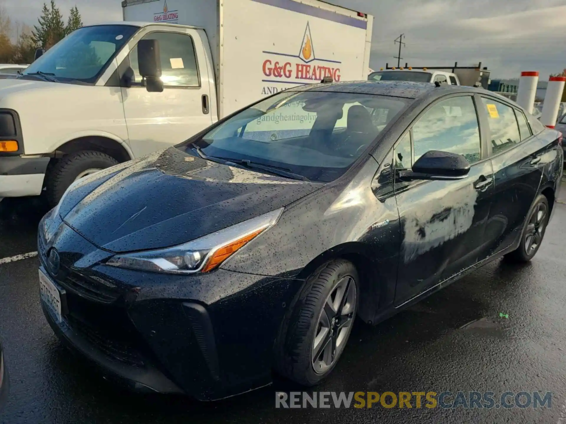 10 Photograph of a damaged car JTDKARFU3L3115568 TOYOTA PRIUS 2020