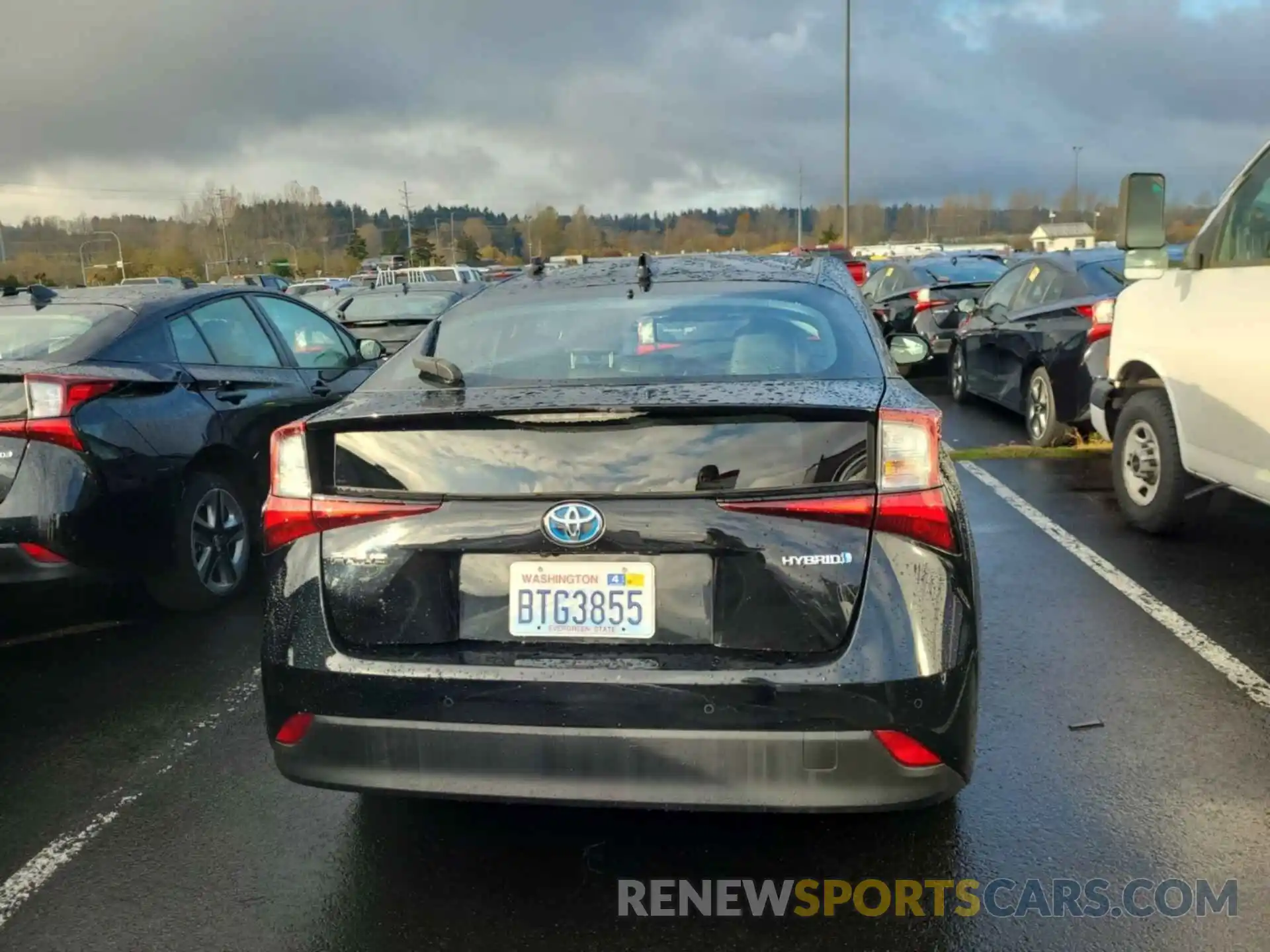 8 Photograph of a damaged car JTDKARFU3L3115568 TOYOTA PRIUS 2020