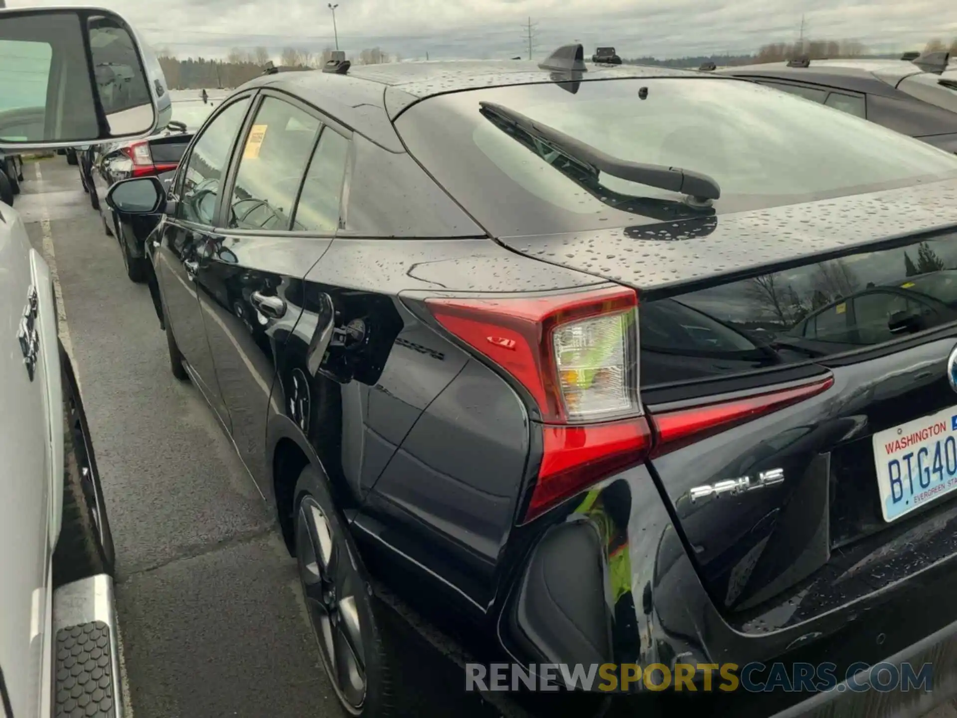 18 Photograph of a damaged car JTDKARFU3L3115795 TOYOTA PRIUS 2020