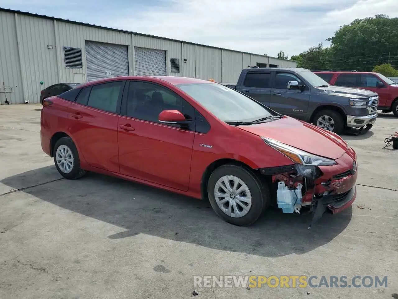 4 Photograph of a damaged car JTDKARFU3L3121256 TOYOTA PRIUS 2020